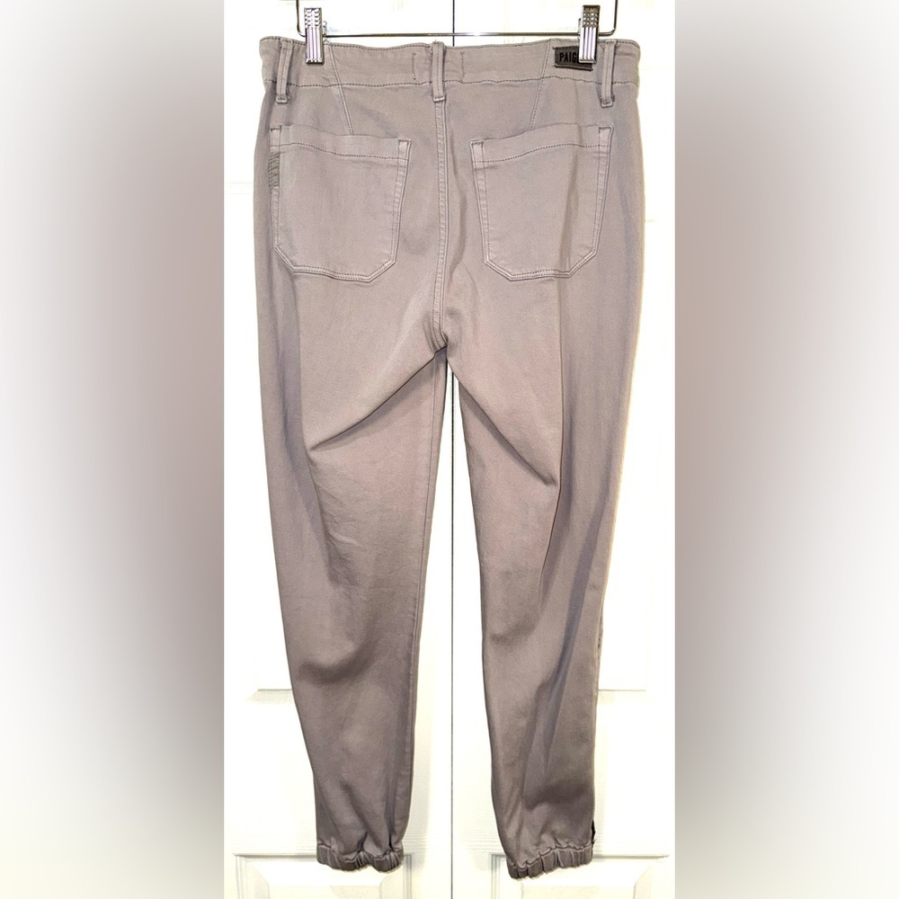 Paige Women's Mayslie Jogger Light Gray Mid Rise Zip Hem Stretch Pants Size 27 - Picture 2 of 16